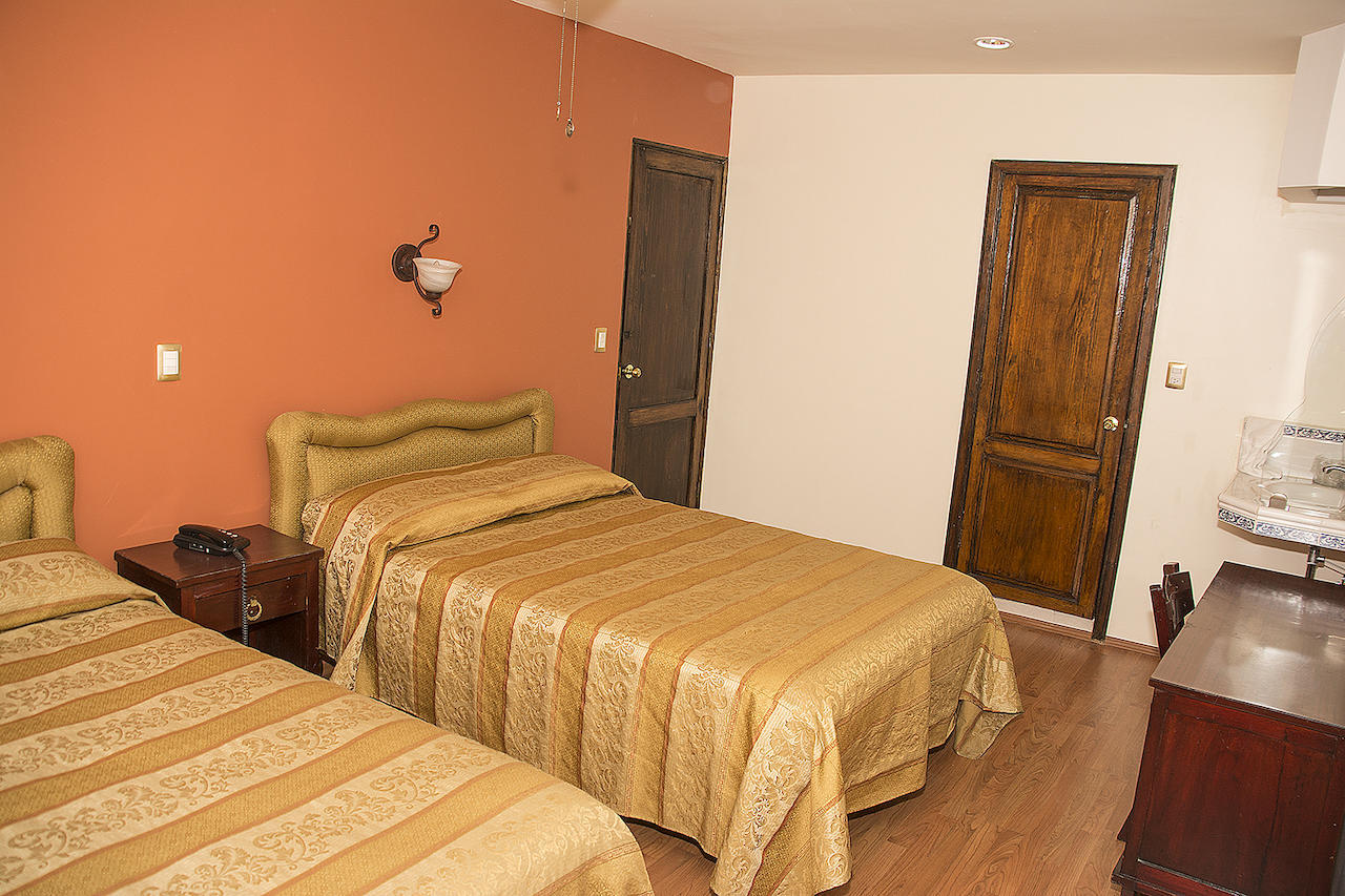 Hotel Roma Дуранго Стая снимка